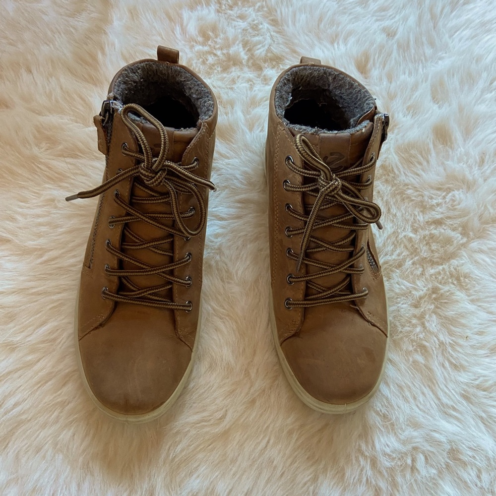 ECCO Soft Tred Gore-Tex High Top Zip Up Sneaker Brown Boots